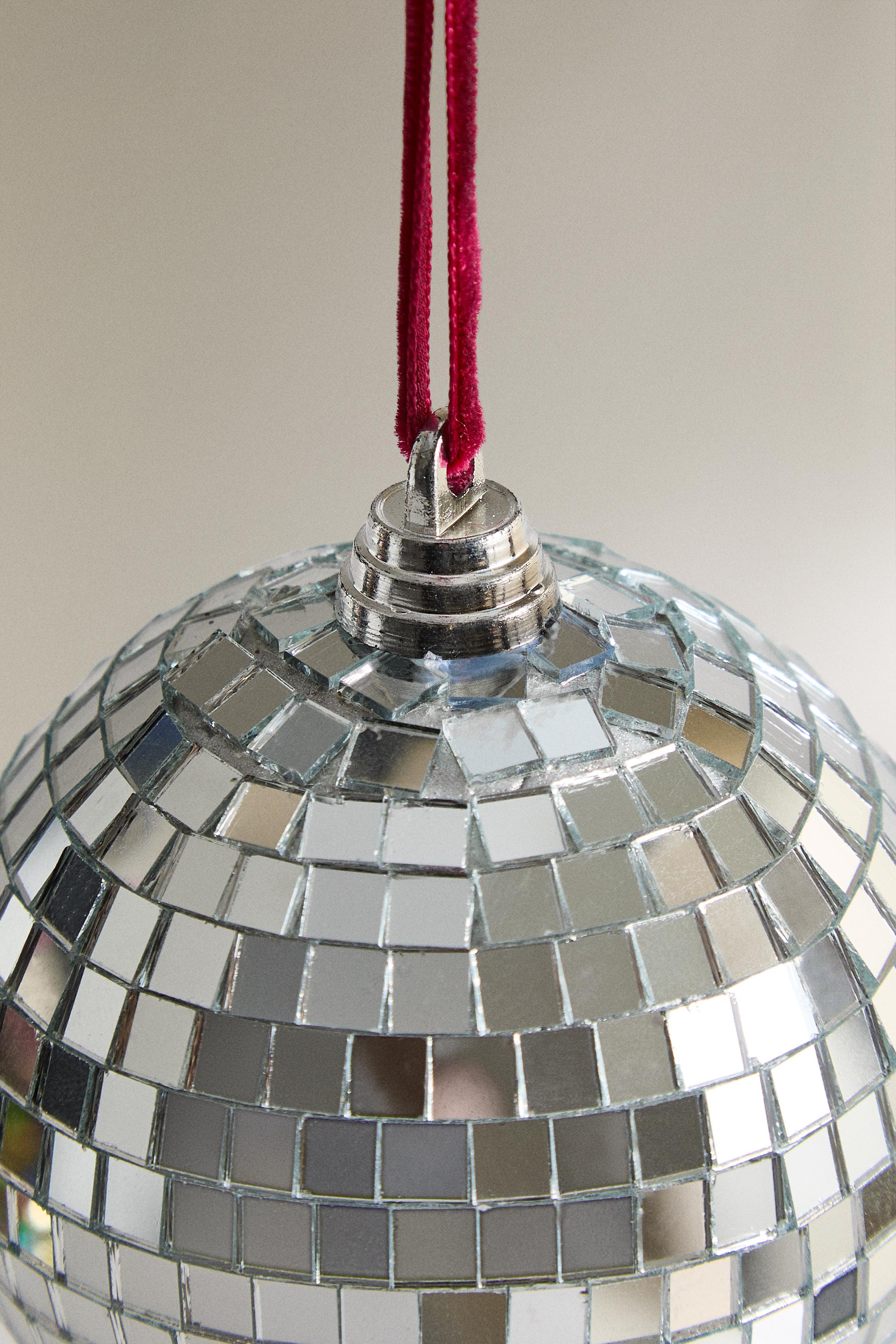 CHRISTMAS DISCO BALL DECORATION